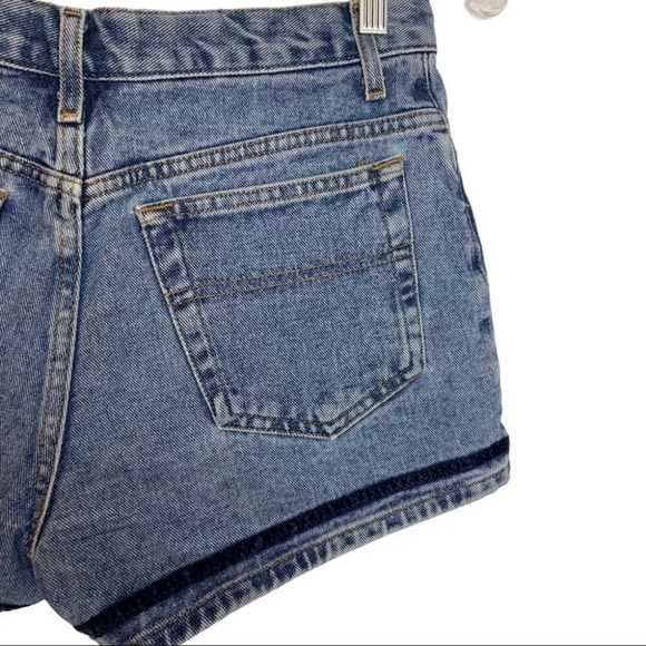 Vintage distressed floral Embroidered Y2K Shorts - Picture 10 of 12